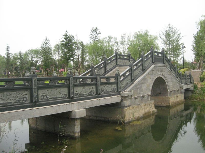 桥面石栏杆